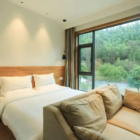 Villa En Emerald Valley, Huangshan Exterior photo